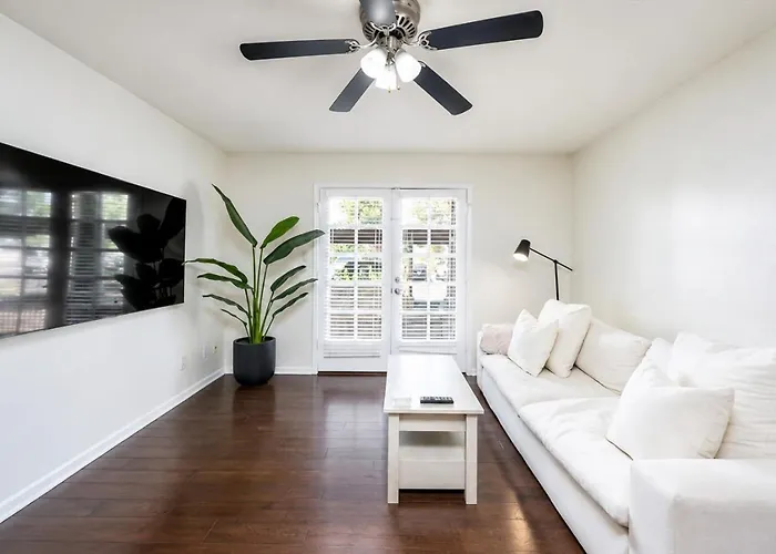 2br Gated Near Old Town Pool Gym * Scottsdale