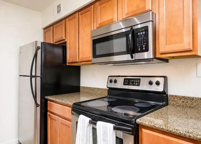 2br Gated Near Old Town Pool Gym Scottsdale